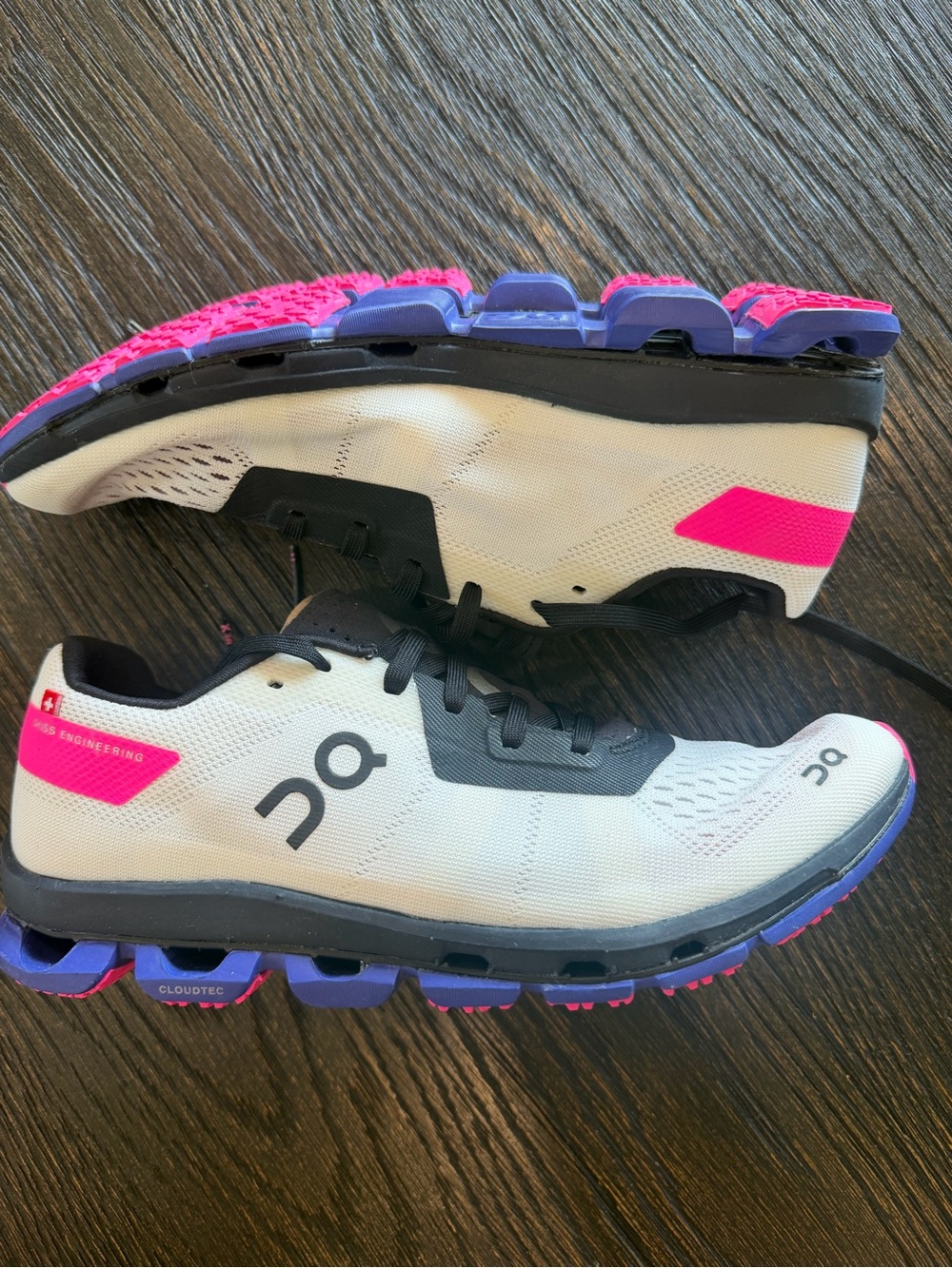 Off-white & Indigo Cloudflash Sneakers In Multicolor women’s size 5.5